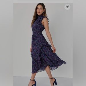 Lulus Evaline floral print mock neck midi dress. Size M. Worn once